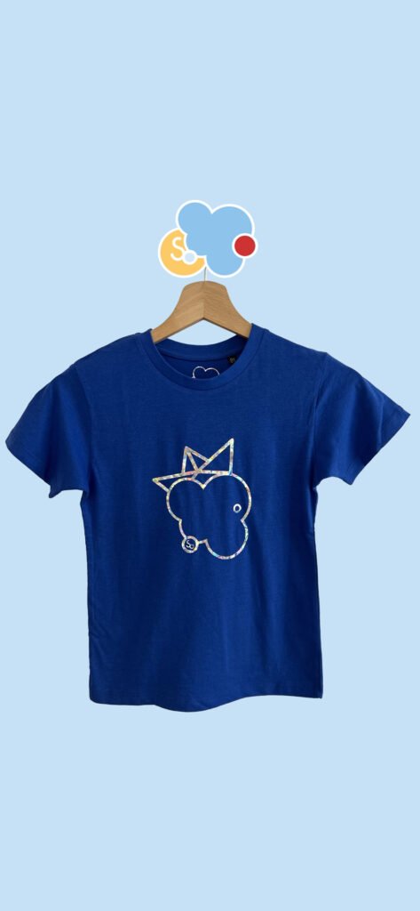 T-shirt 100% coton certifié bio. Fabrication artisanale française. Chaque produit est unique.